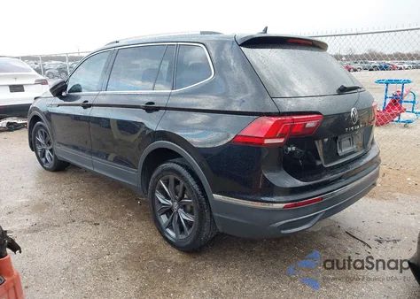 2022 Volkswagen Tiguan 2.0T Se из США, поврежденный, VIN 3VV3B7AX4NM150534